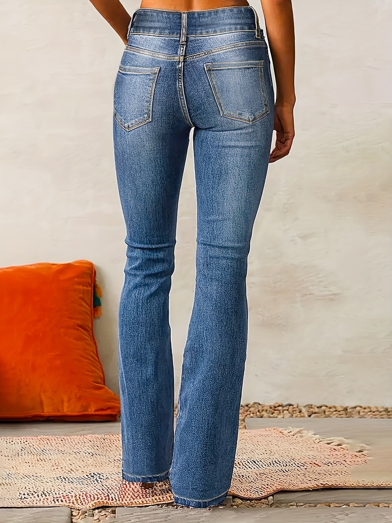 Elegante uitlopende jeans