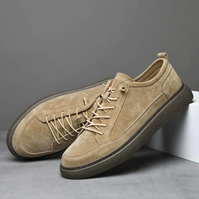 Suède sneakers