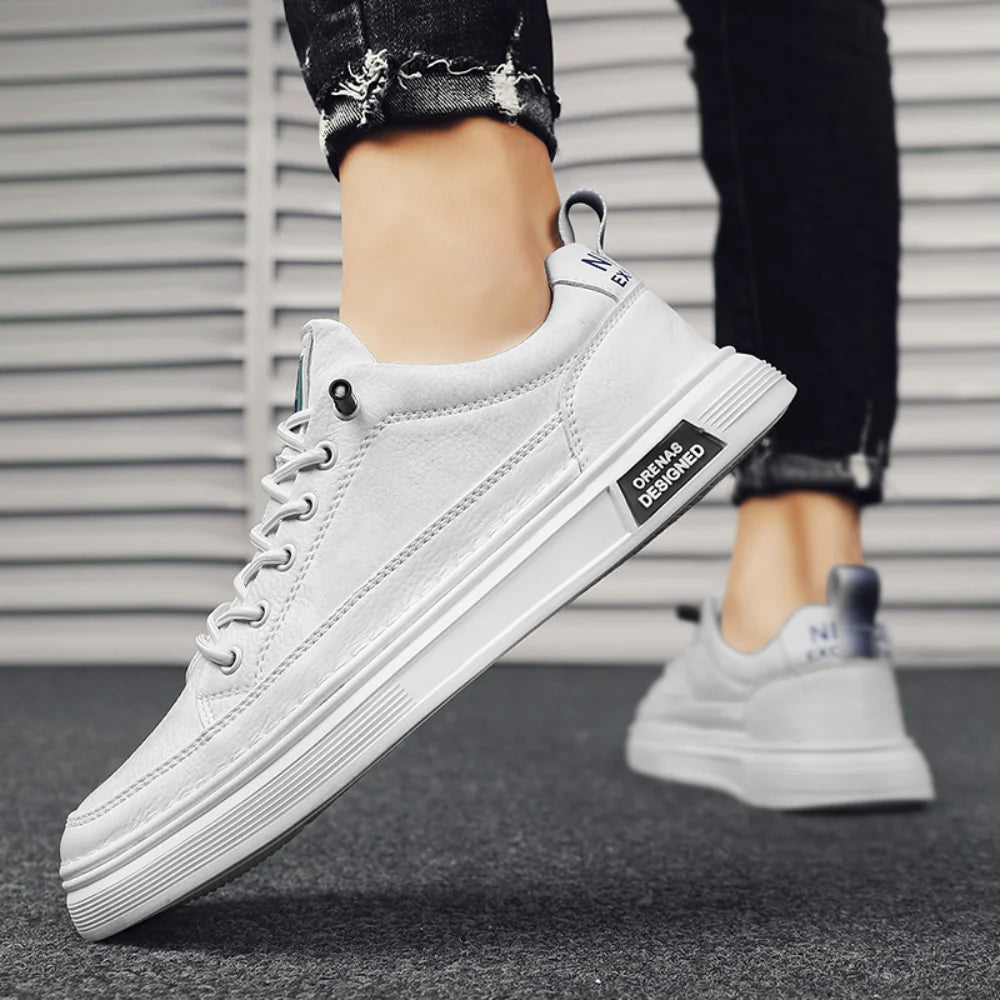Casual sneakers