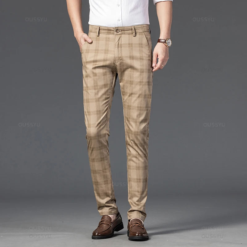 Elegante geruite broek