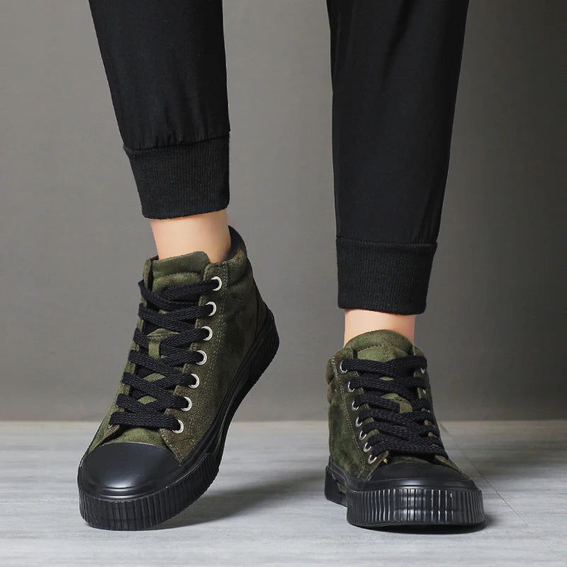 Elegante hoge suède schoenen