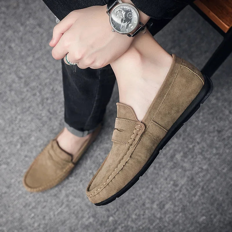 Lichtgewicht suède Loafers