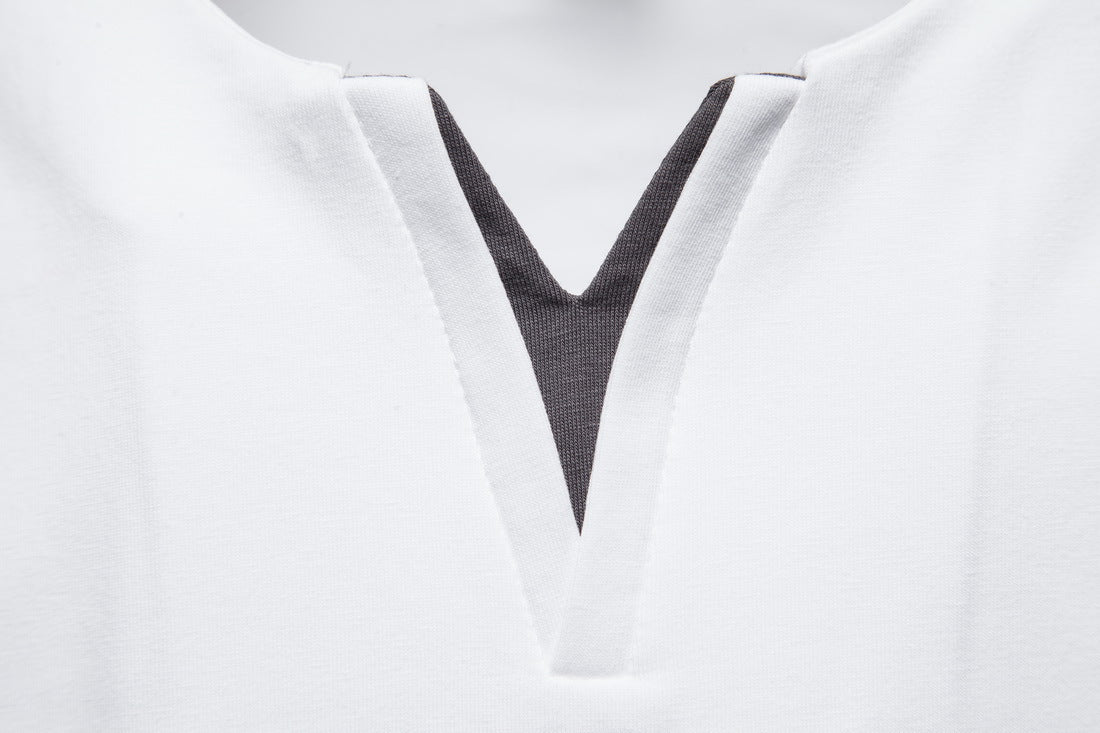 Elegant shirt met V-hals
