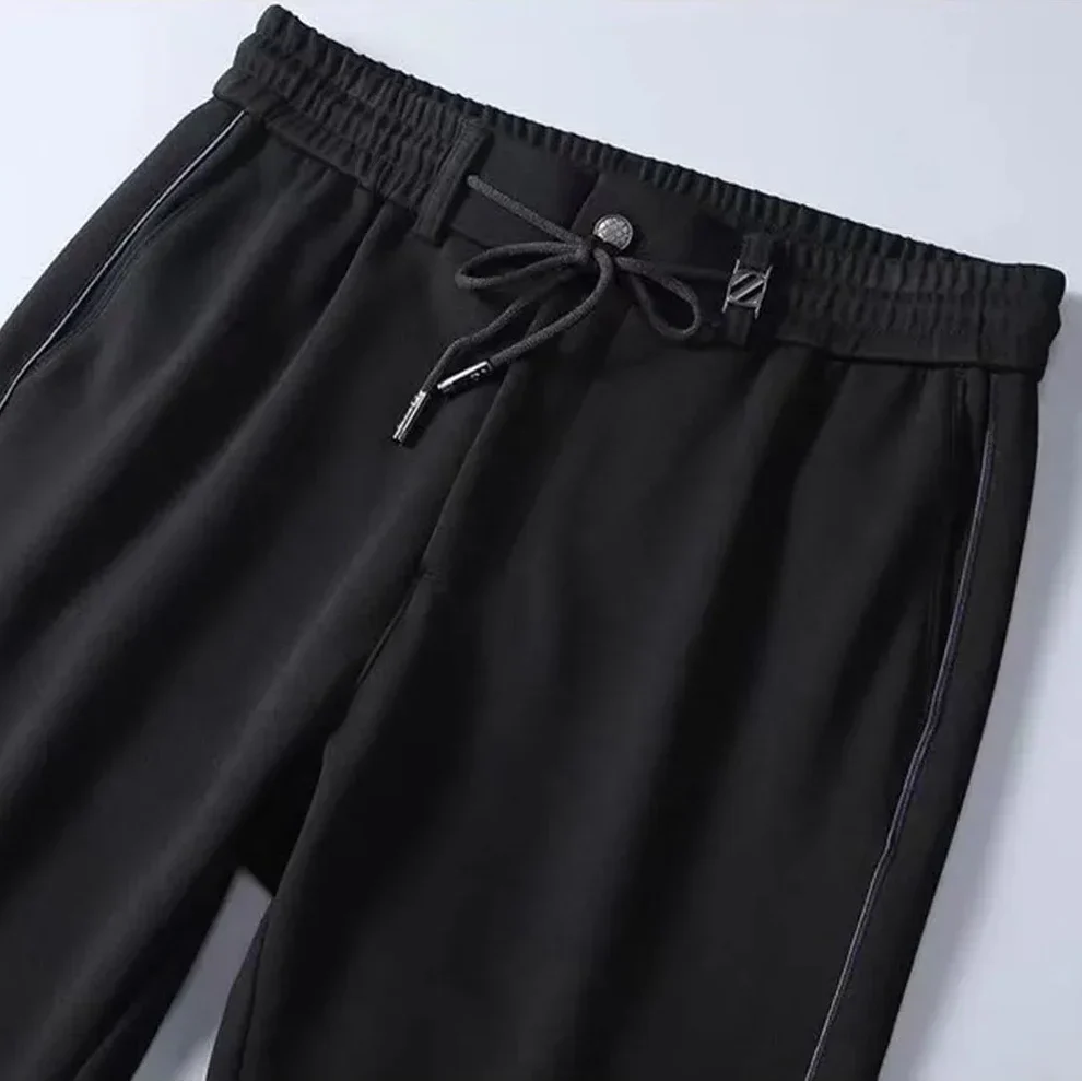 Elegant op maat gemaakt trainingspak