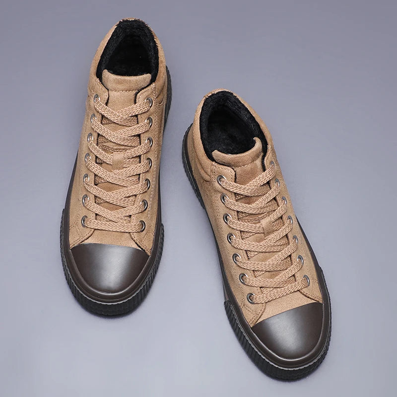 Elegante hoge suède schoenen