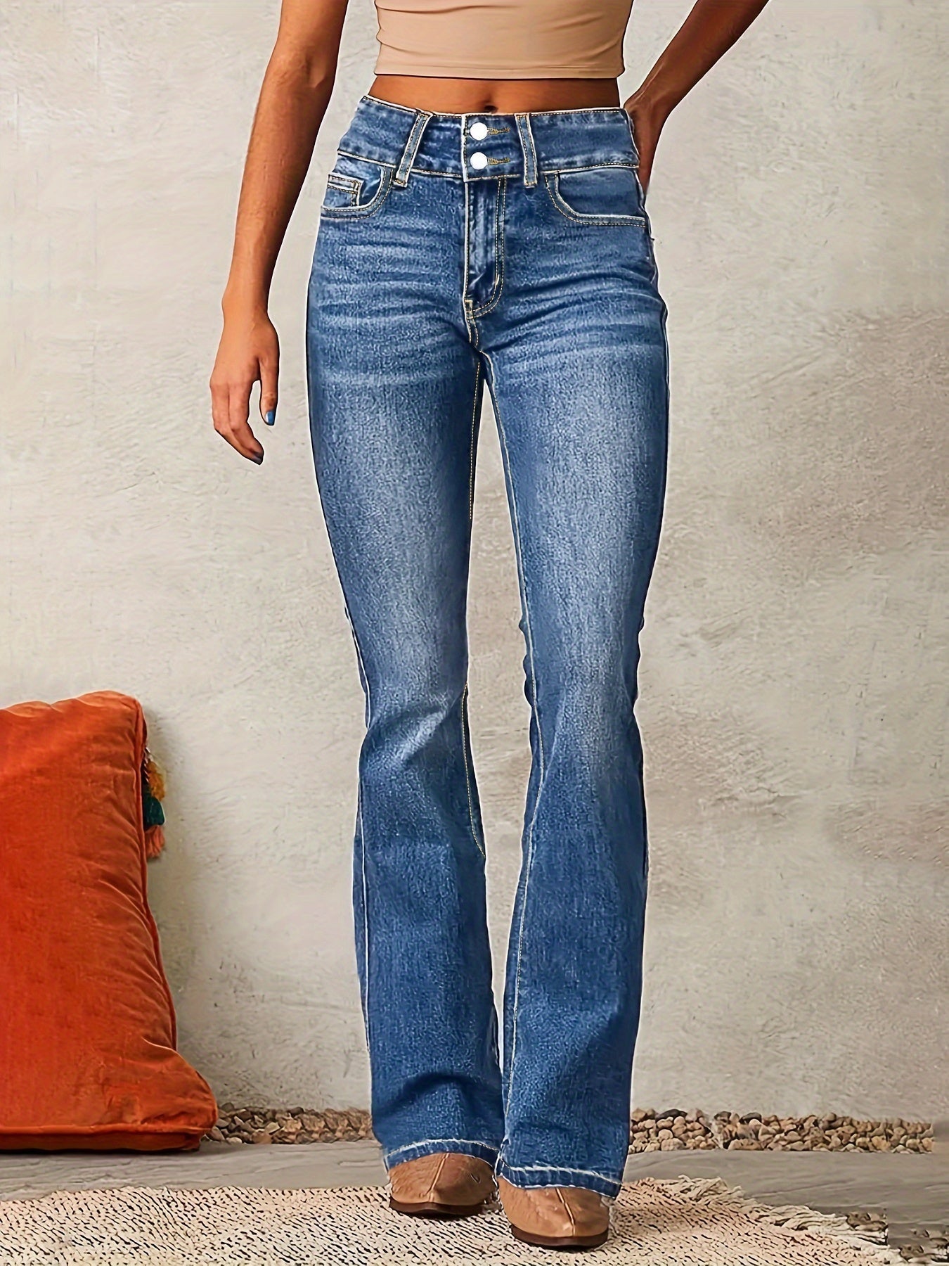 Elegante uitlopende jeans