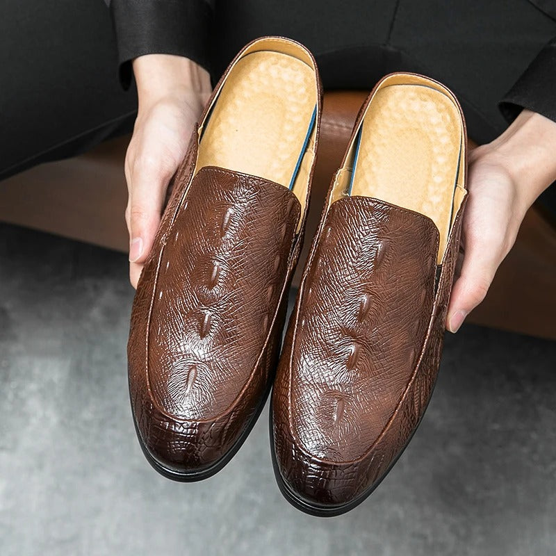 Elegante geklede schoenen met krokodillenprint