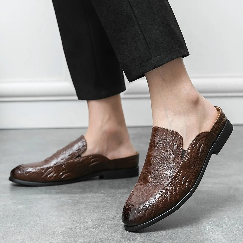 Elegante geklede schoenen met krokodillenprint