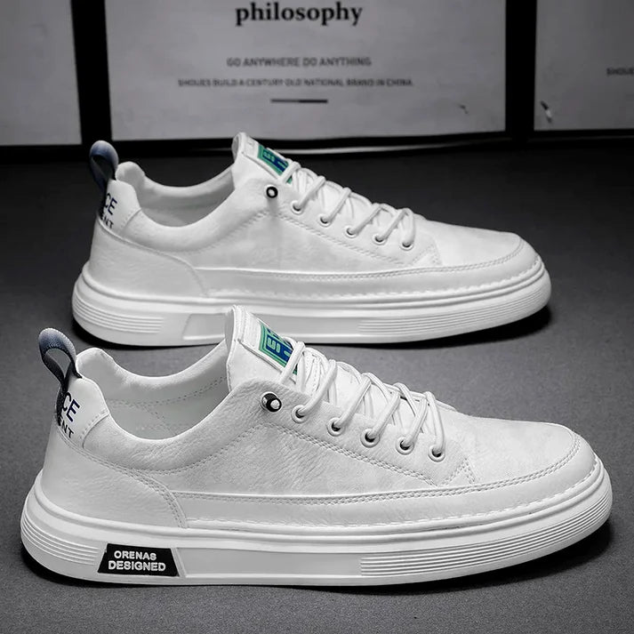 Casual sneakers